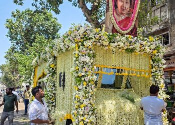 आशा भोसले का आज राजकीय सम्मान के साथ होगा अंतिम संस्कार