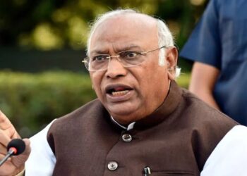 भावनाओं को आहत करना मेरा उद्देश्य नहीं… खरगे ने मांगी माफी…………..