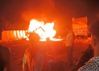 यूपी के मिर्जापुर में सड़क हादसे में 11 लोगों की मौत