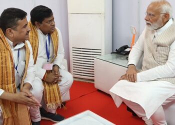 बंगाल में शुरुआत हो चुकी है बदलाव की, निजाम बदलने से खत्म हुई अवाम की प्रतीक्षा……………