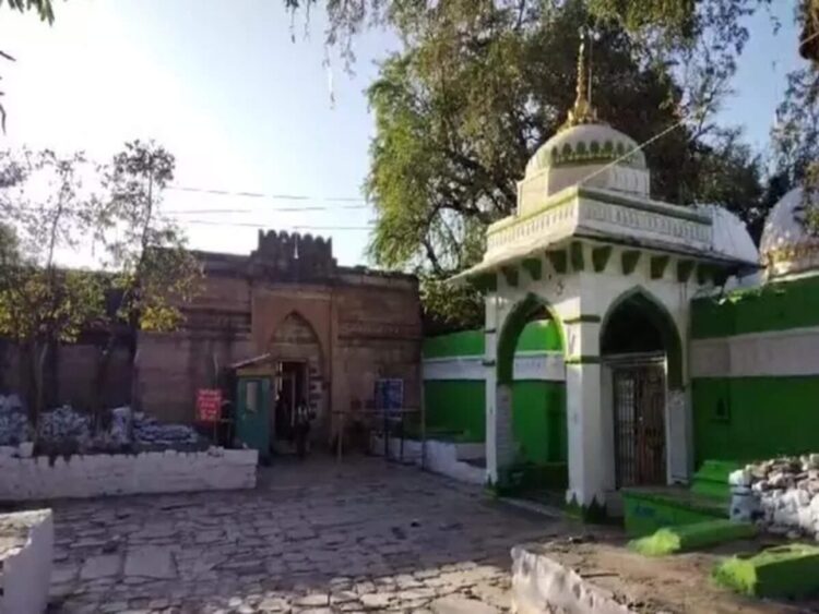 भोजशाला परिसर एक मंदिर है, नमाज नहीं पढ़ी जाएगी…
