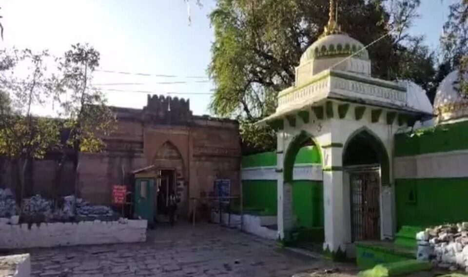 भोजशाला परिसर एक मंदिर है, नमाज नहीं पढ़ी जाएगी…