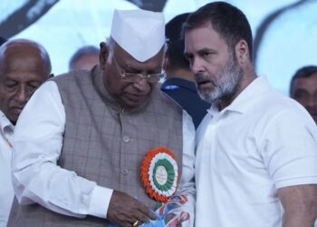 कांग्रेस संगठन में बड़े फेरबदल की तैयारी……