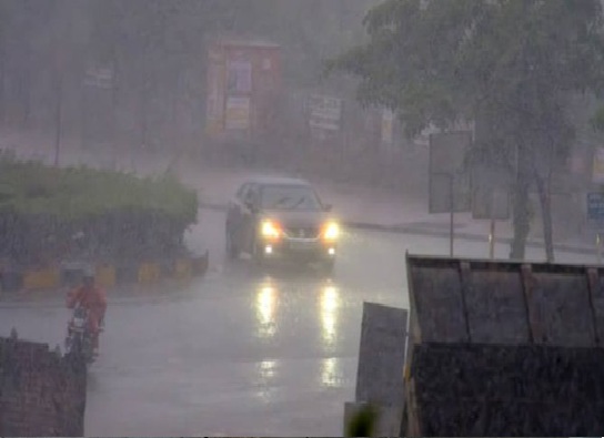बिहार के 38 जिलों में आंधी-बारिश का अलर्ट:19 जिलों में 60KM प्रति घंटे की रफ्तार से चलेंगी हवाएं