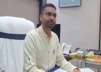 दीपक प्रकाश की मुश्किलें बढ़ी! सुप्रीम कोर्ट में दायर हुई याचिका