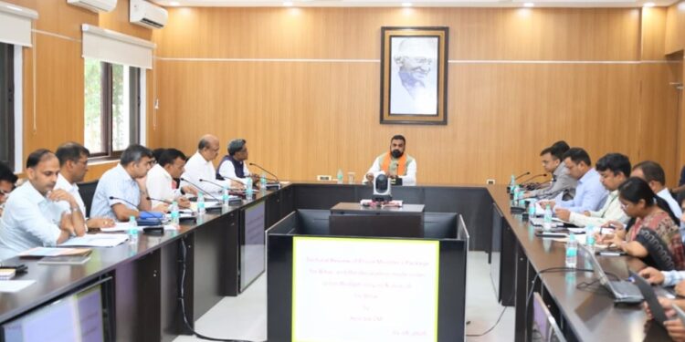 बिहार में निवेश-व्यापार की जटिलताएं दूर होंगी:सीएम