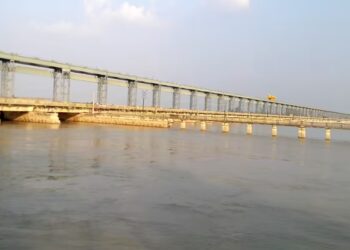 नेपाल में बारिश और बिहार पर मंडराया बाढ़ का खतरा……….