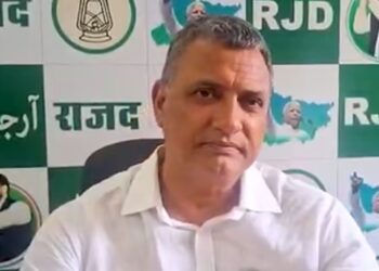 ऐसे लोगों को जेल में होना चाहिए…………