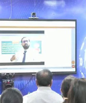 बिहार स्कूल लाइव क्लासेस’ आज से शुरू, सरकारी विद्यालयों में मुफ्त होगी JEE और NEET की तैयारी