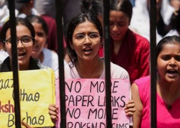 सार्वजनिक विमर्श में गालियों का महिमामंडन एक गंभीर मुद्दा…………….