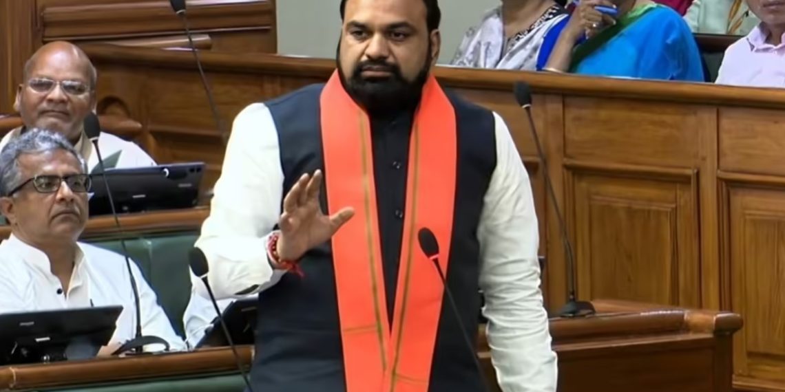 एक महीने में 2151 शिक्षकों की नियुक्ति, टीचरों के लिए फॉर्मल ड्रेस कोड सख्ती से लागू