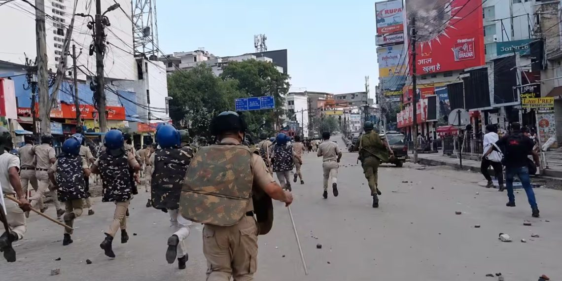पटना में छात्रों के प्रदर्शन के बाद हरकत में सम्राट सरकार, सभी जिलों के एसपी अलर्ट पर