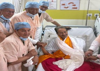 तीन मांगों पर लिखित आश्वासन के बाद सोनम वांगचुक की भूख हड़ताल 27वें दिन खत्म , संकटमोचक कैसे बन गए JP नड्डा?