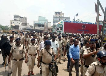 पटना बवाल- 3cr की गाड़ियां फूंकीं,500 पर केस-20 हिरासत में