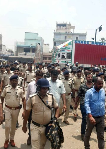पटना बवाल- 3cr की गाड़ियां फूंकीं,500 पर केस-20 हिरासत में