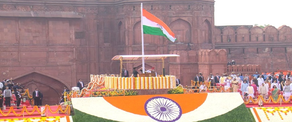 80वां स्वतंत्रता दिवस: लाल किले से PM मोदी का बड़ा संदेश, सप्त शक्ति मंत्र, आत्मनिर्भर बने भारत………………