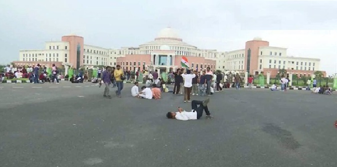 झारखंड विधानसभा घेराव के दौरान ABVP कार्यकर्ताओं-पुलिस में झड़प..