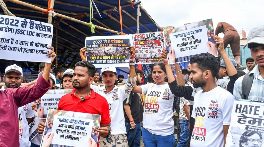 झारखंड में JPSC-JSSC धांधली पर आर-पार के मूड में अभ्यर्थी………
