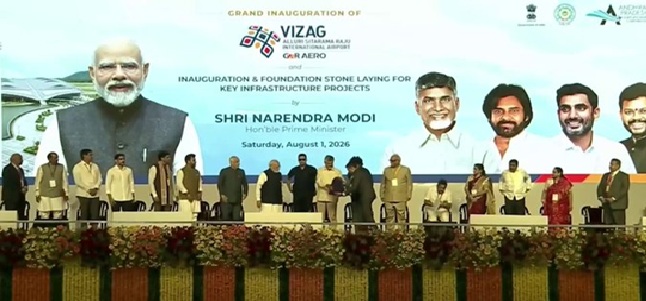 पीएम मोदी आज आंध्र प्रदेश और कर्नाटक के दौरे पर , 18 हजार करोड़ का देंगे सौगात ……………..