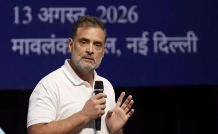 किसी ने कॉमेडियन बोला तो किसी ने महिला विरोधी……………